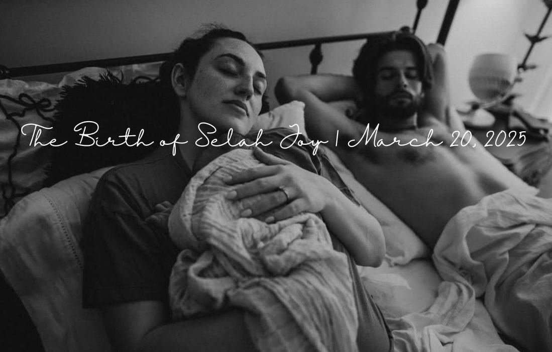 A photo of Maycee Fritts giving birth to Selah with Haven Birth and Wellness midwives.